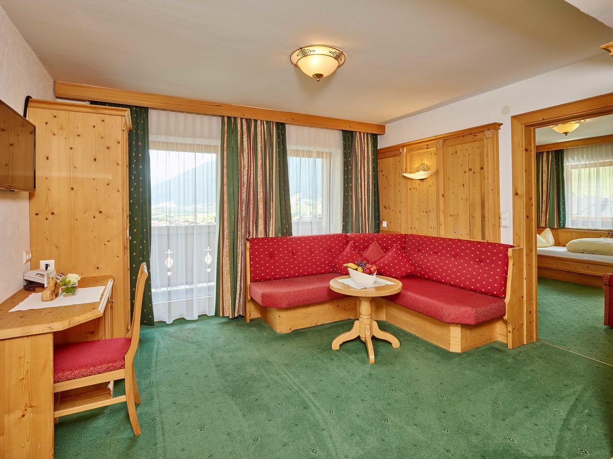 Hotel Sonnhof Neustift im Stubaital Luaran gambar